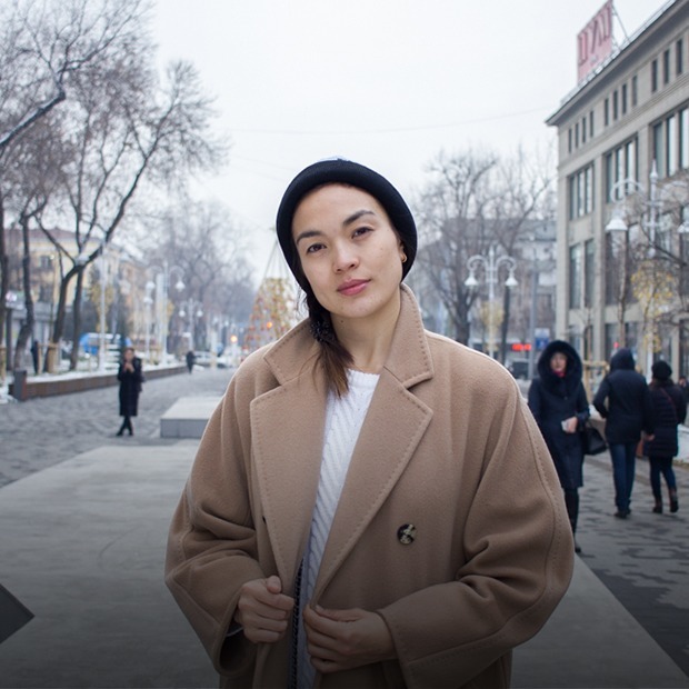 Коренные алматинцы: «Любимый город нас душит»
— Люди в городе на The Village Казахстан