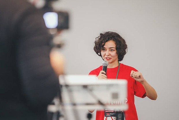 Спикеры TEDxAbayStWomen — о роли женщин в исламе, неравенстве и занятости в селах — Новые знания на The Village Казахстан