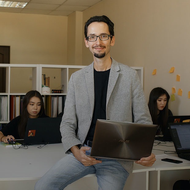 HR Messenger: Как создать сервис, который наймет сотрудников за вас — Предприниматели на The Village Казахстан