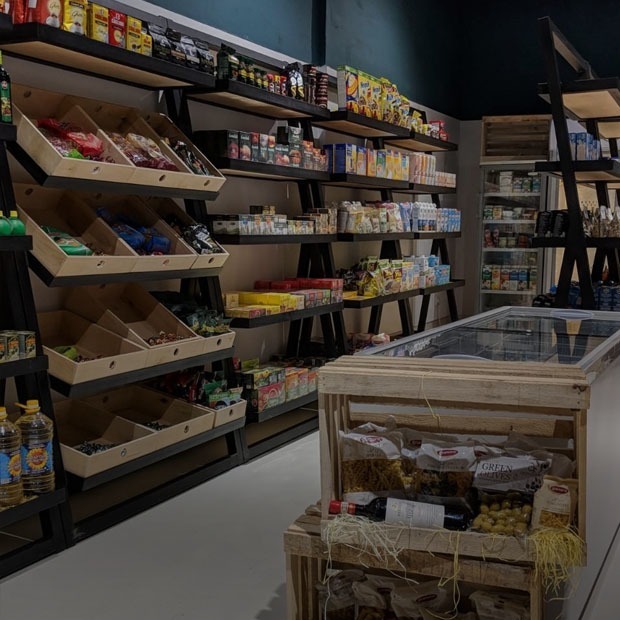 «Птичка»: Как и зачем открывать хипстерский продуктовый магазин у дома — Предприниматели на The Village Казахстан