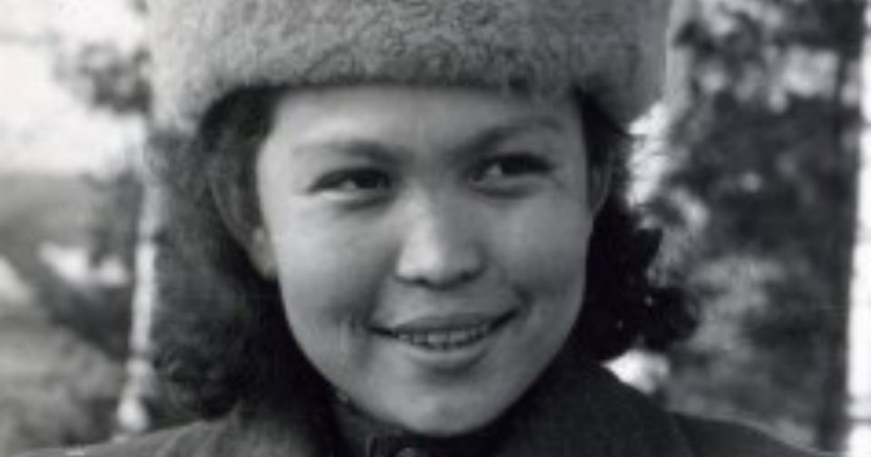 Аэропорт Атырау назвали в честь летчицы Хиуаз Доспановой — The Village ...