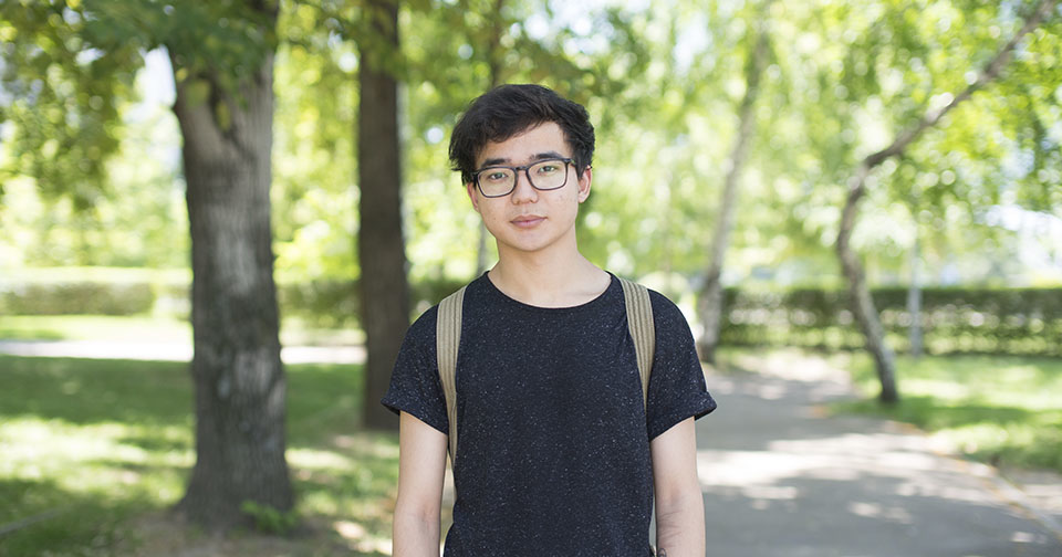 Метродағы транни порно